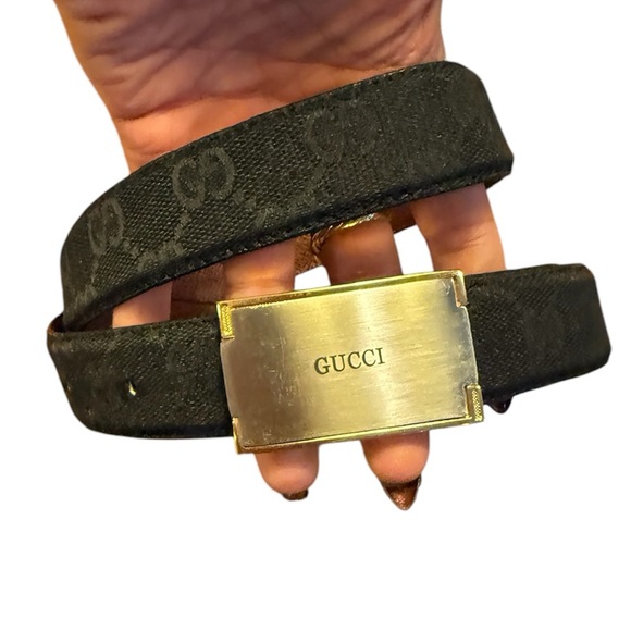 Gucci Black Logo Leather Belt with Silver/Gold Buckle Size Large MSRP $595 - Picture 1 of 12